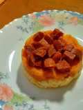 Timbal picante de huevos con chorizo y puré de calabaza