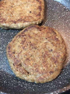 Una foto de Hamburguesas veganas con Mambo Cecotec