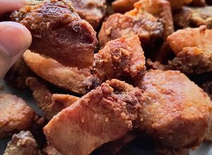Una foto de Chicharrones de cerdo