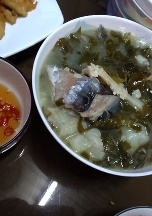 Hình của món Canh lá giang cá basa.