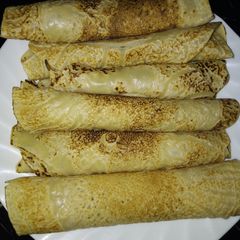 Cinnamon Crepes A picture of Cinnamon Crepes.