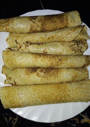 A picture of Cinnamon Crepes.