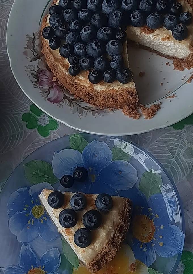 Вершковий тарт з лохиною)