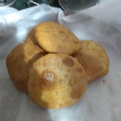 A picture of Swadist Aloo Kachori.