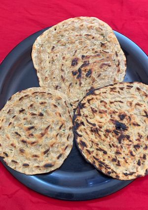 A picture of Khooba roti with a twist of kasuri methi.