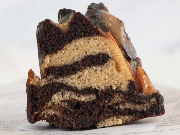 Easy Steps to Prepare Peanut Butter Chocolate Cake with Peanut Butter Sauce the Delicious Perfect