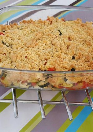 Une photo de Crumble courgette-poivron