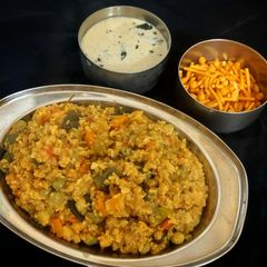 A picture of Quinoa Khichdi.