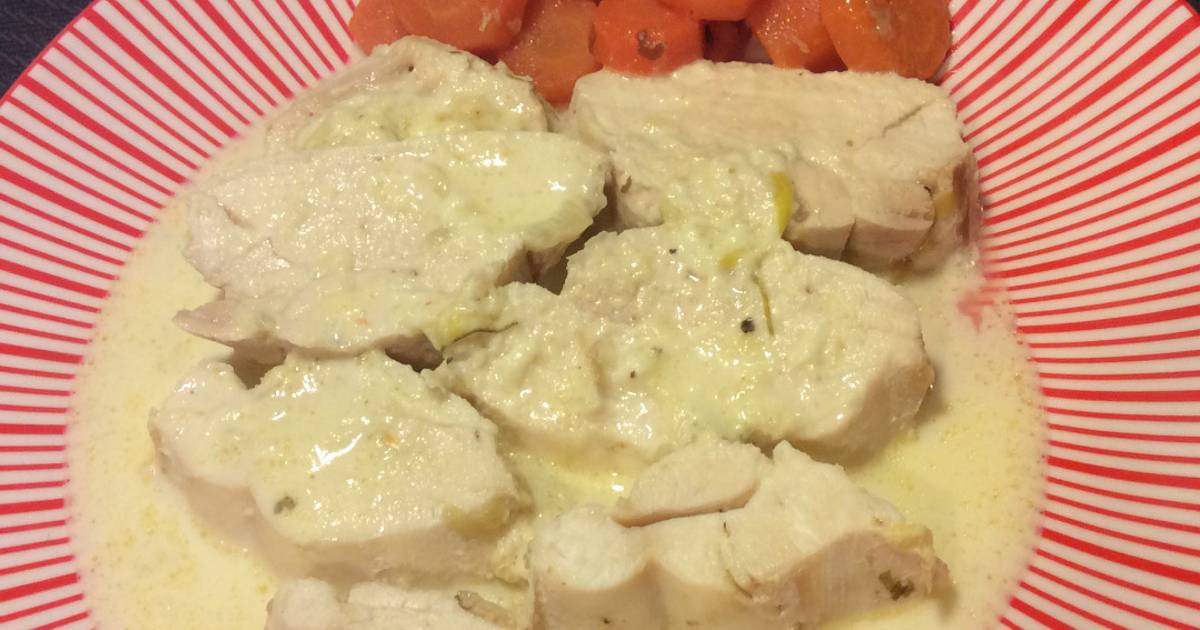 Blanc de poulet poché, sauce au Cabécou de Chicken Cookpad