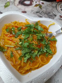 صورة لوصفة سباغيتي الجوع😅😋🍜