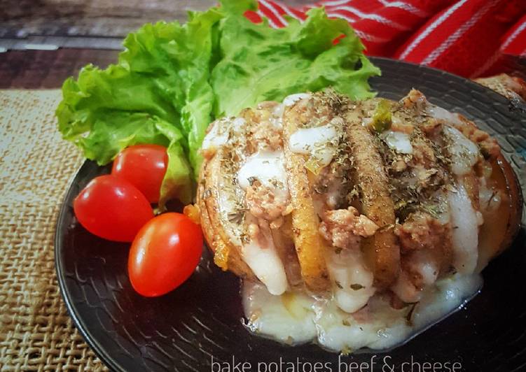 Resep Baked Potatoe beef &amp; cheese Lezat Sekali