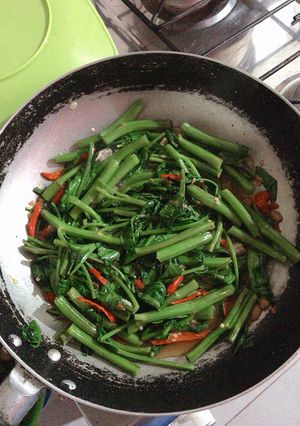 รูปของ ผัดผักบุ้ง