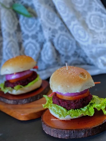 Recipe Vegan Beet Burger the Delicious Tasty
