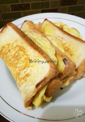 Foto resep Roti Bakar Telur Sosis