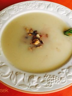 Körtés zellerkrémleves recept fotója