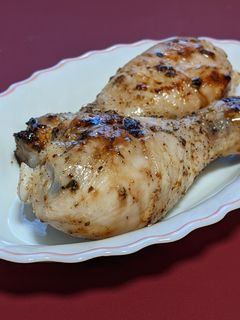 Una foto de Muslitos de pollo al Jerez (y poco más)