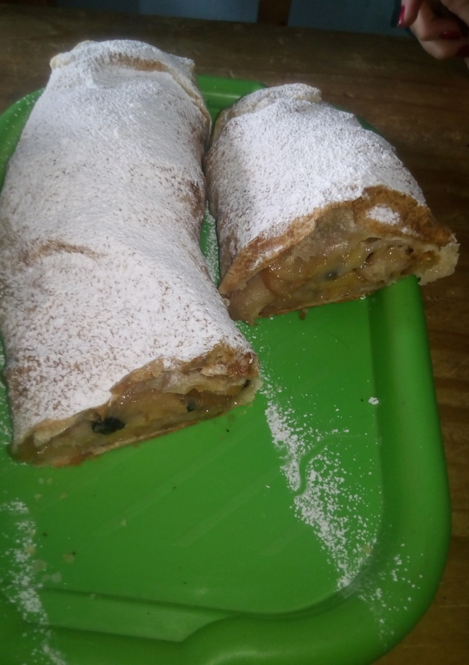 Una foto de Strudel de manzana