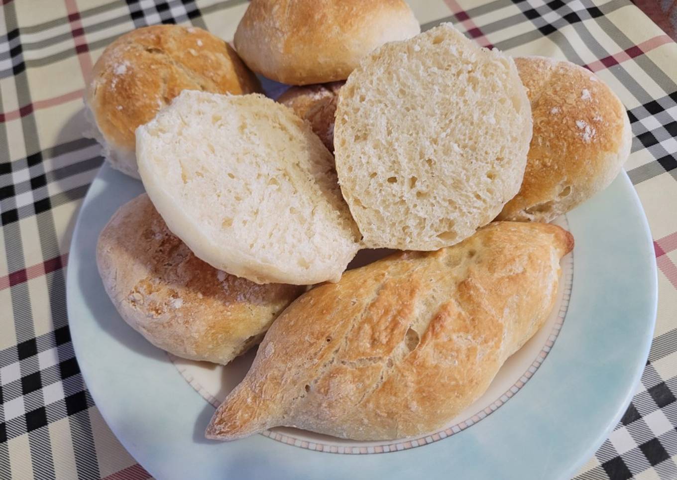 Panets o bollitos de pan muy fáciles de preparar