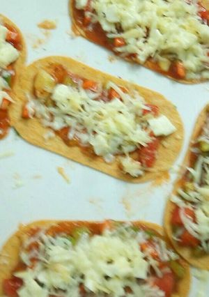 A picture of #Monsoon Khakhra Pizza.