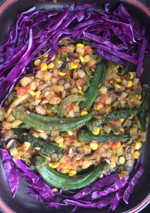 A picture of Healthy vegetarian dessert 🥬🌽🍅.