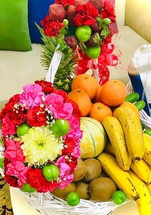 عکسی از دستور تزیین سبد میوه