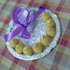 A picture of Bread ball.