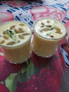 A picture of Apple, Banana & Mango Smoothie.