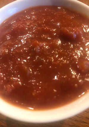 A picture of Red Sauce with Wine.