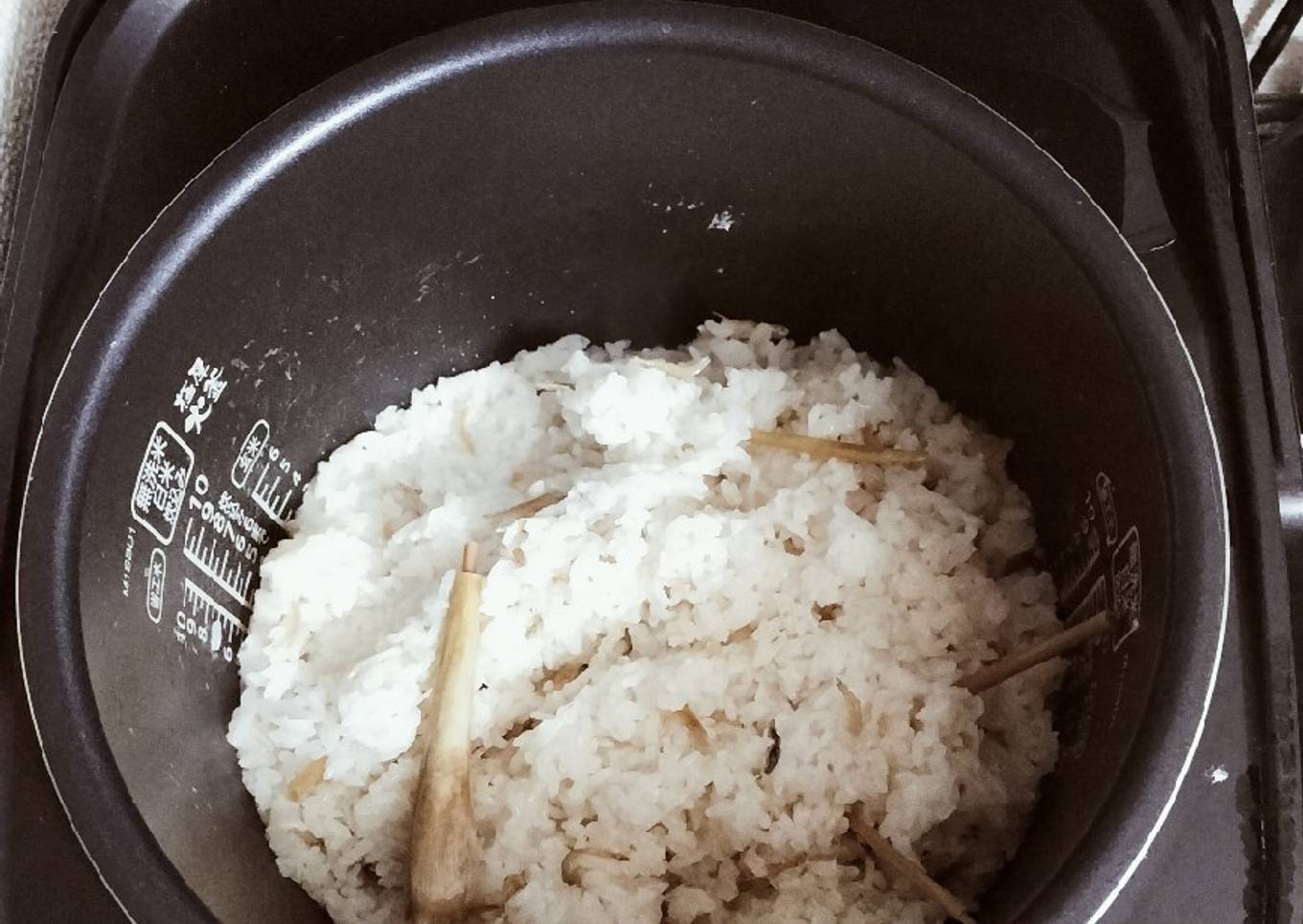 Resep 71. Nasi liwet magic com Anti Gagal