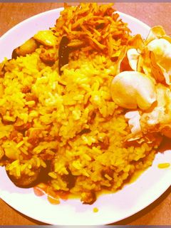 আলুর ঝুরি ভাজা (Aloor jhuri bhaja recipe in Bengali) রেসিপির প্রধান ছবি