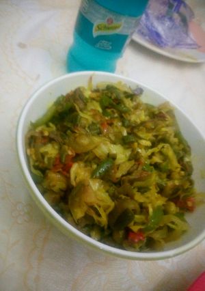 A picture of Cabbage sauce.