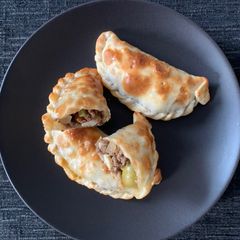 A picture of Beef Baked Empanadas.