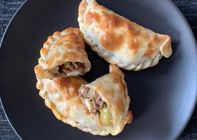 Easiest Way to Prepare Homemade Beef Baked Empanadas