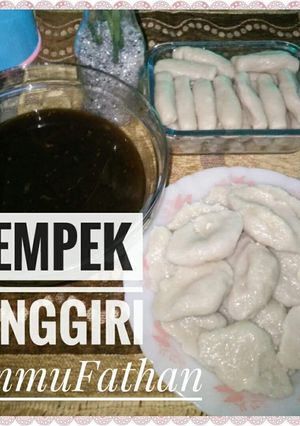 Foto resep Pempek Tenggiri lembut khas Palembang