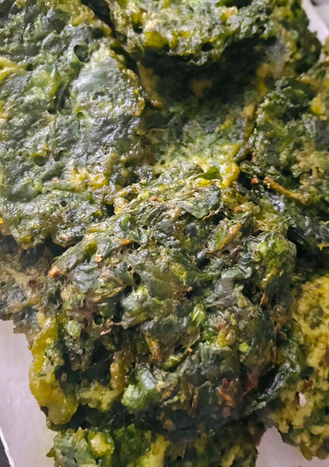Una foto de BOCADILLOS DE 🥬ACELGA🥬