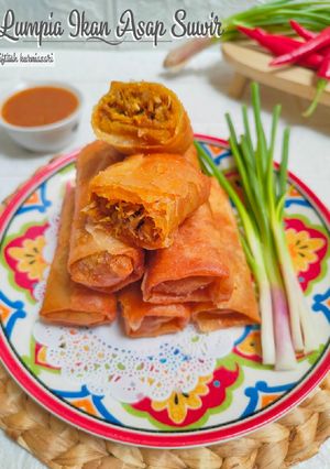 Foto resep Lumpia Ikan Asap Suwir