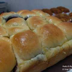 A picture of 78* Adonan Roti Metode Autolisis.