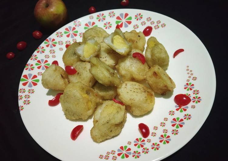 Recipe of Ultimate Falhari Apple🍎pakoda (shivratri special)