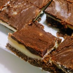 Nanaimo Bars (Canada's other favourite dessert!) A picture of Nanaimo Bars (Canada's other favourite dessert!).