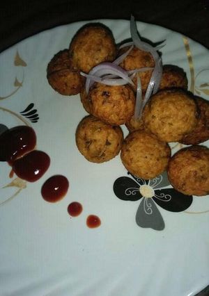 A picture of Left over Rice balls.