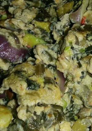 A picture of Keto vegetable eggsauce.