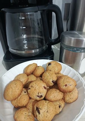 Una foto de Galletas con Pocos Ingredientes😍🍪🍫