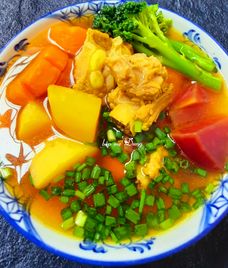 canh củ dền sườn