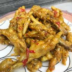 รูปของ Ceker pedas enak no ribet