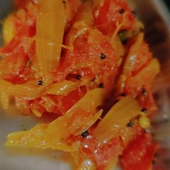 A picture of Onion tomato sabji.