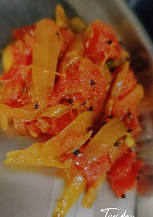 A picture of Onion tomato sabji.