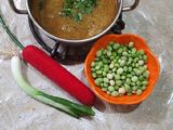 तुरीच्या दाण्याची आमटी (Turichya Danyachi Amti Recipe In Marathi)