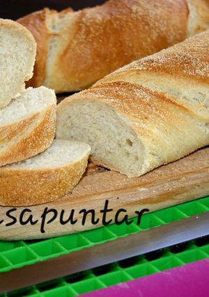 Una foto de Barras de pan diario 🍞