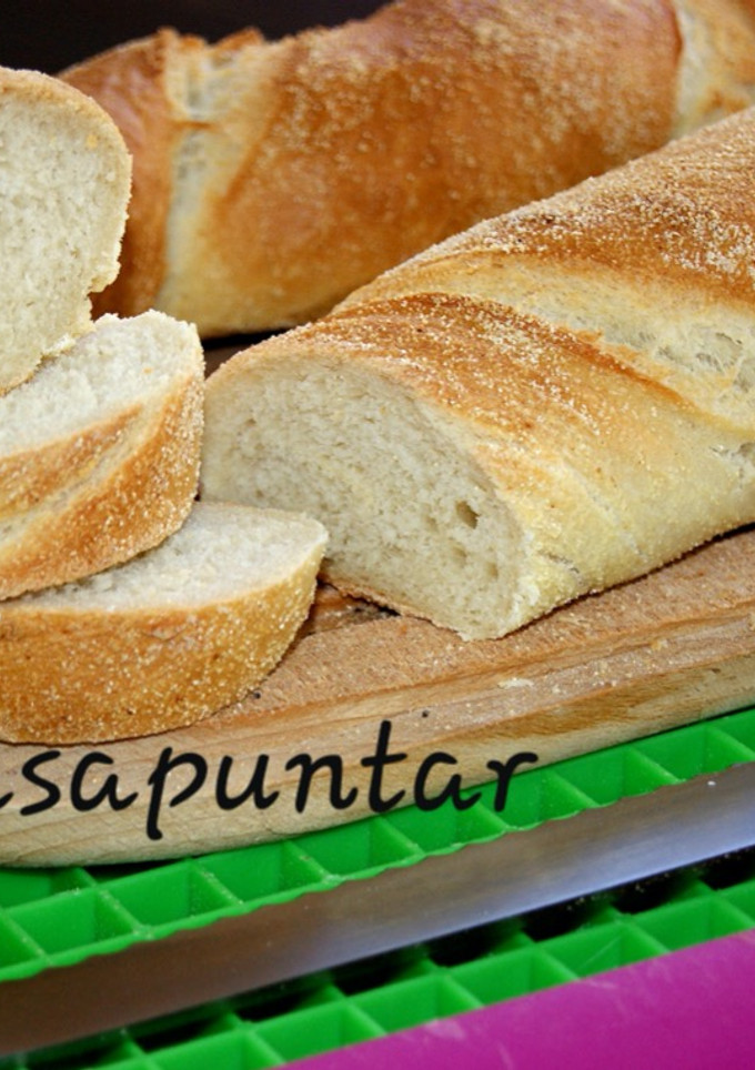 Una foto de Barras de pan diario 🍞