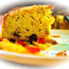 A picture of Mango and dates pound cake.